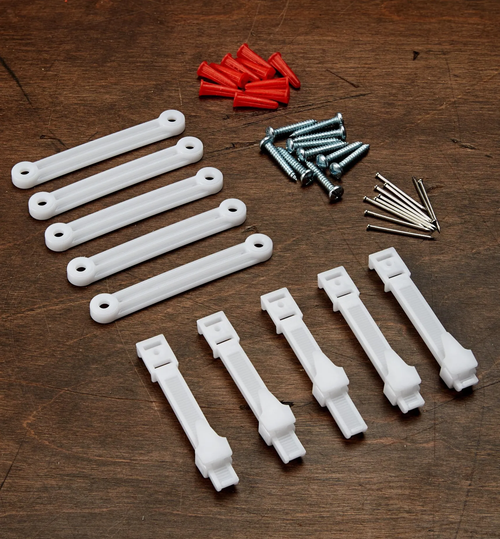 Outlet Adjustable Picture-Hanging Kit Picture Hanging
