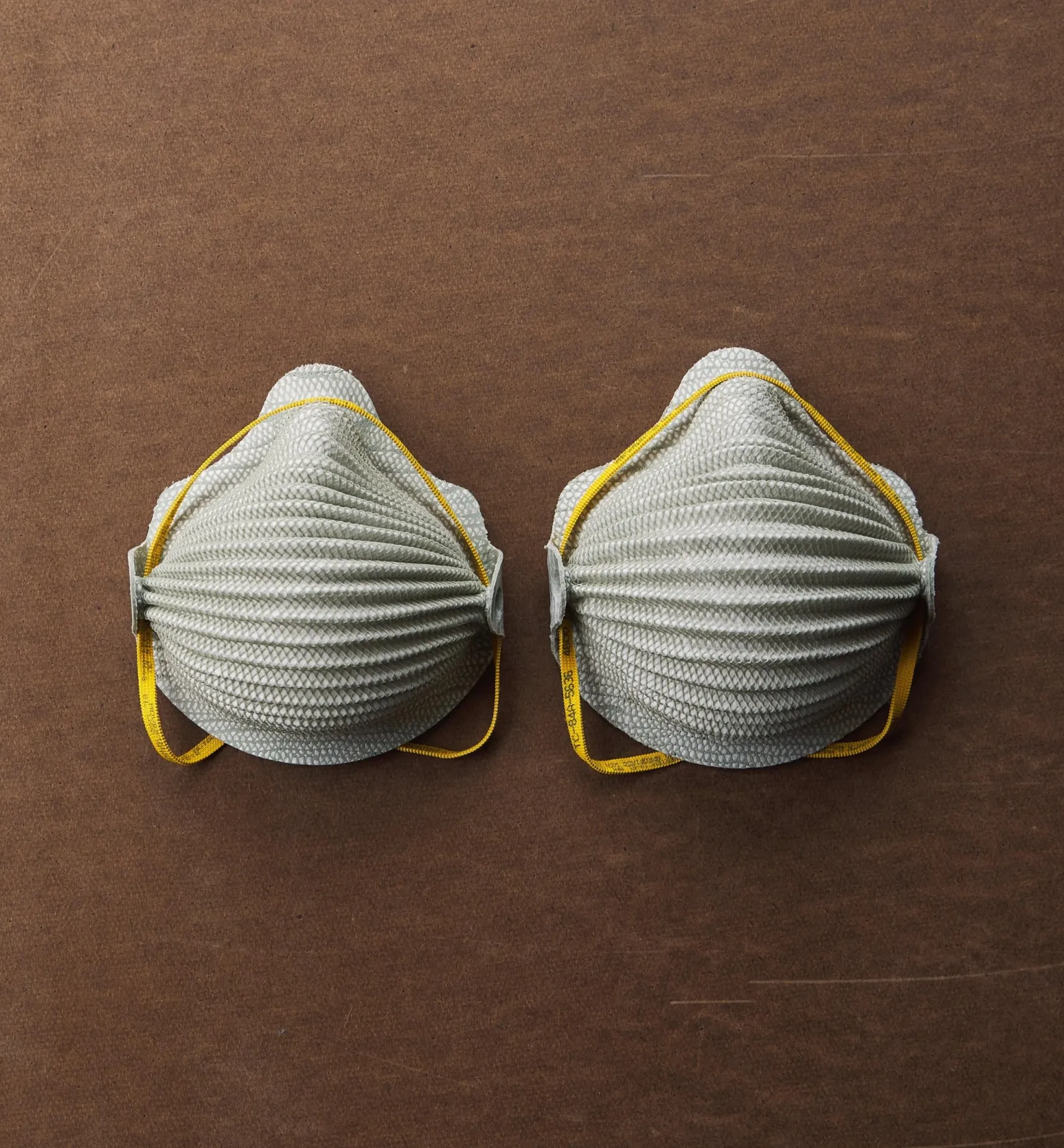 Hot Airwave Adjustable-Strap Disposable Dust Masks Safety Gear