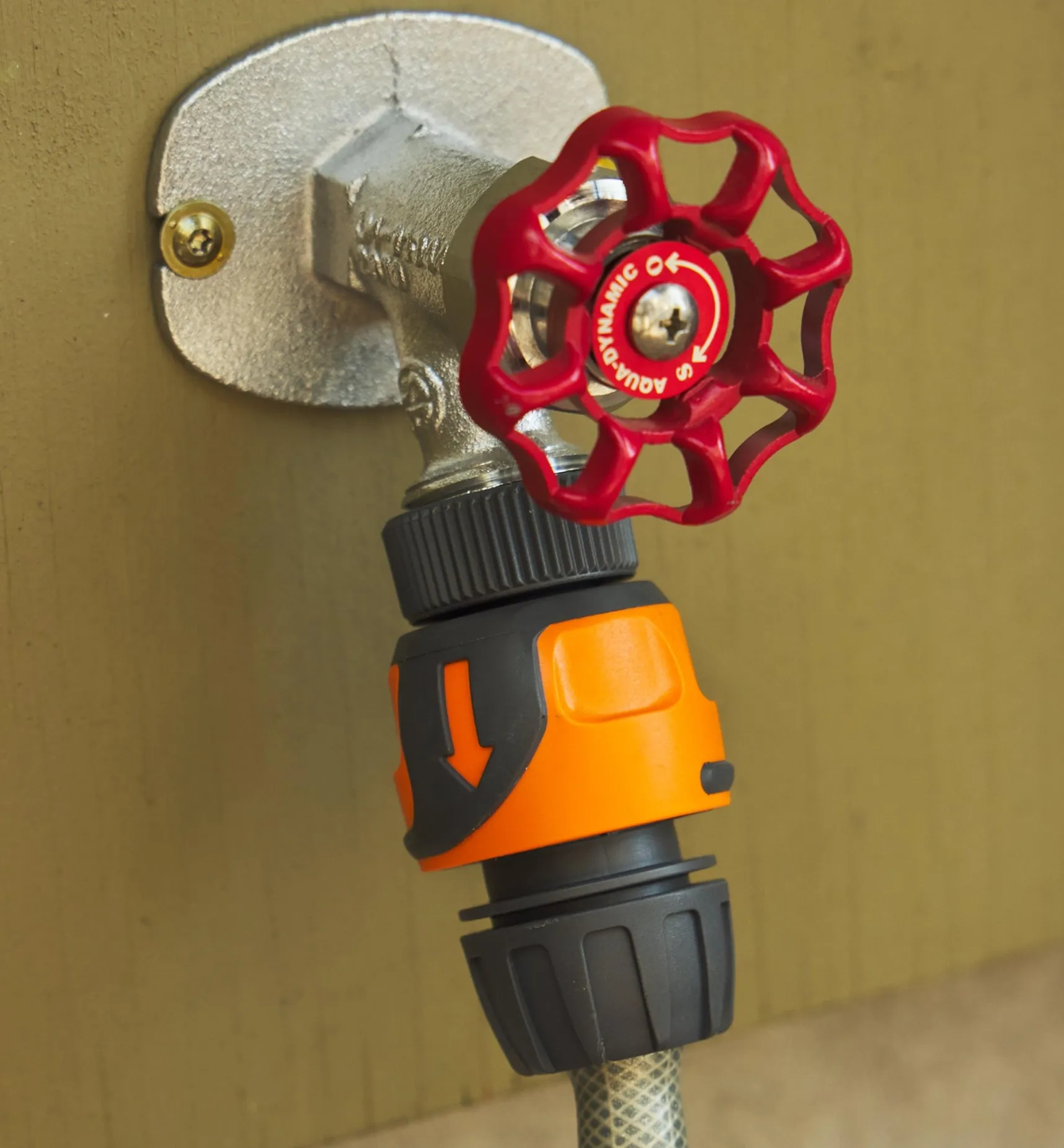 Best Auto-Retracting Hose Reel Hoses & Accessories