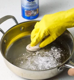 Outlet Bar Keepers Friend Cleaning