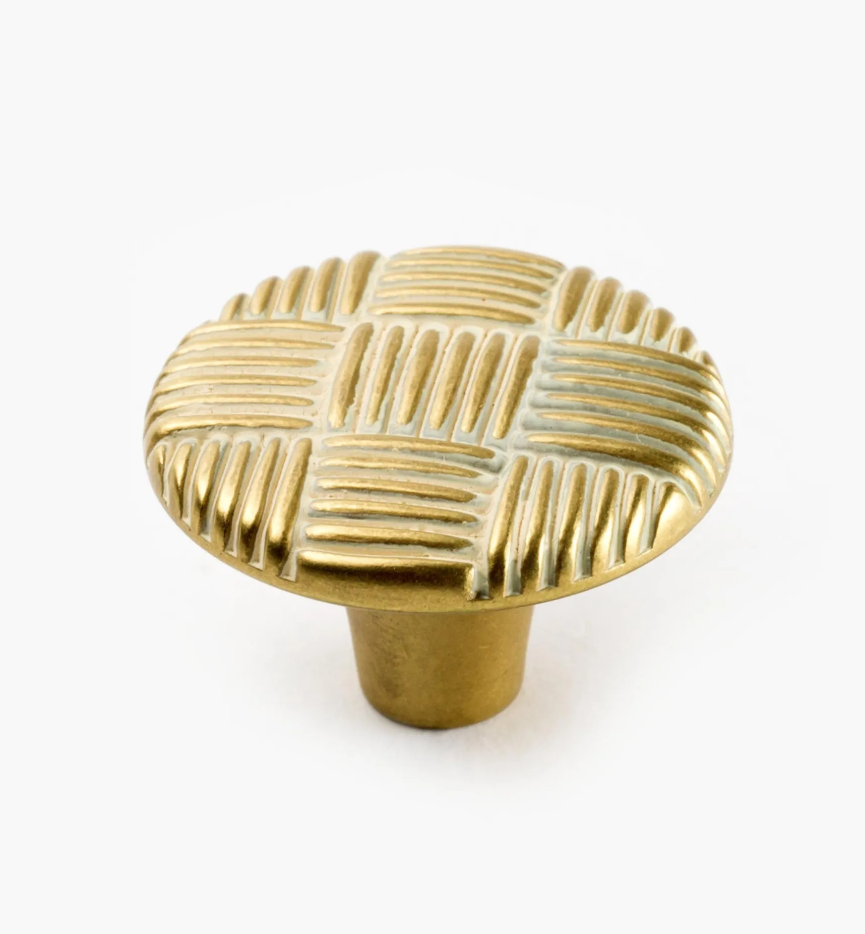 Belwith Tapestry Round Knob Knobs