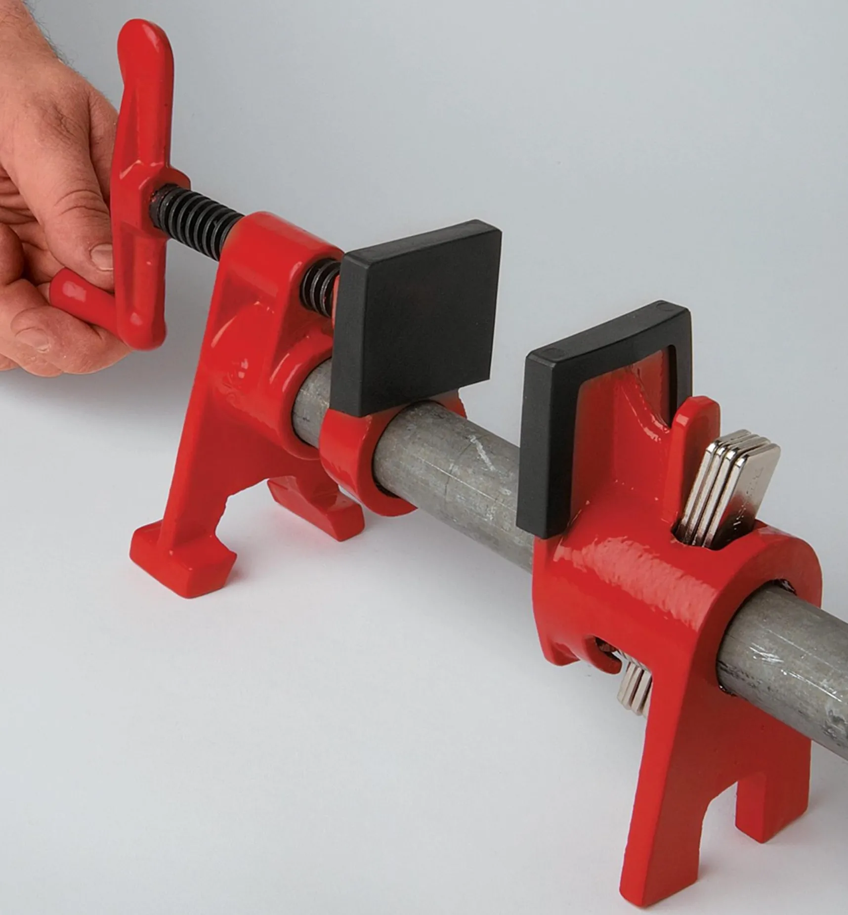 Outlet Bessey "H" Pipe Clamp Hand Tools