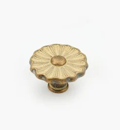 Best Biscayne Antique Blonde Knob Knobs
