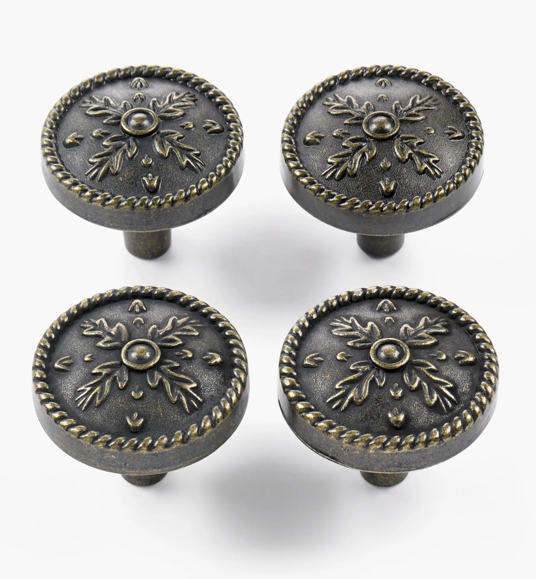 Best Chartres Cup Pull & Knob Handles