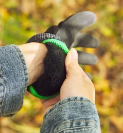 Hot Cold-Weather Gloves Gloves