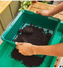 Deep Soil Sieve Composting|Composting