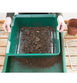 Deep Soil Sieve Composting|Composting