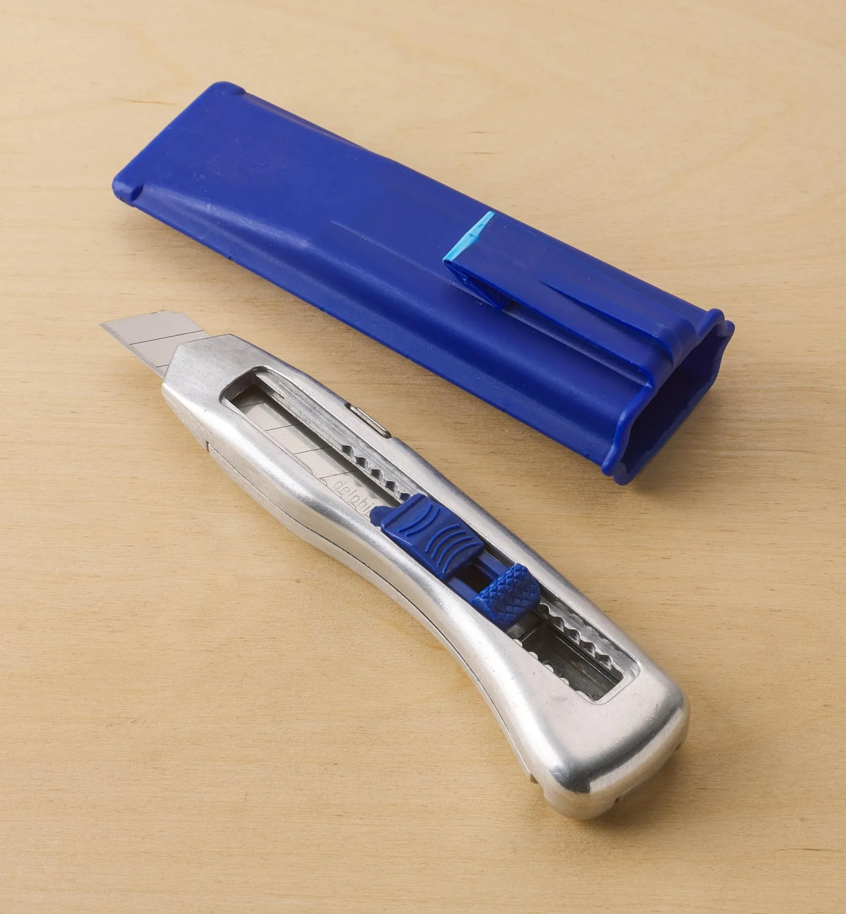 Best Delphin 2004 Snap-Off-Blade Knife With Holster Knives