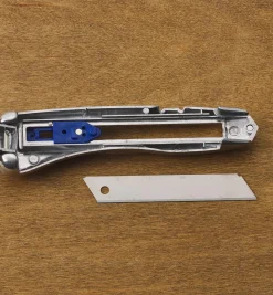 Best Delphin 2004 Snap-Off-Blade Knife With Holster Knives