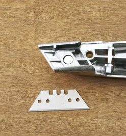 Delphin 2000 Universal Knife With Holster Knives
