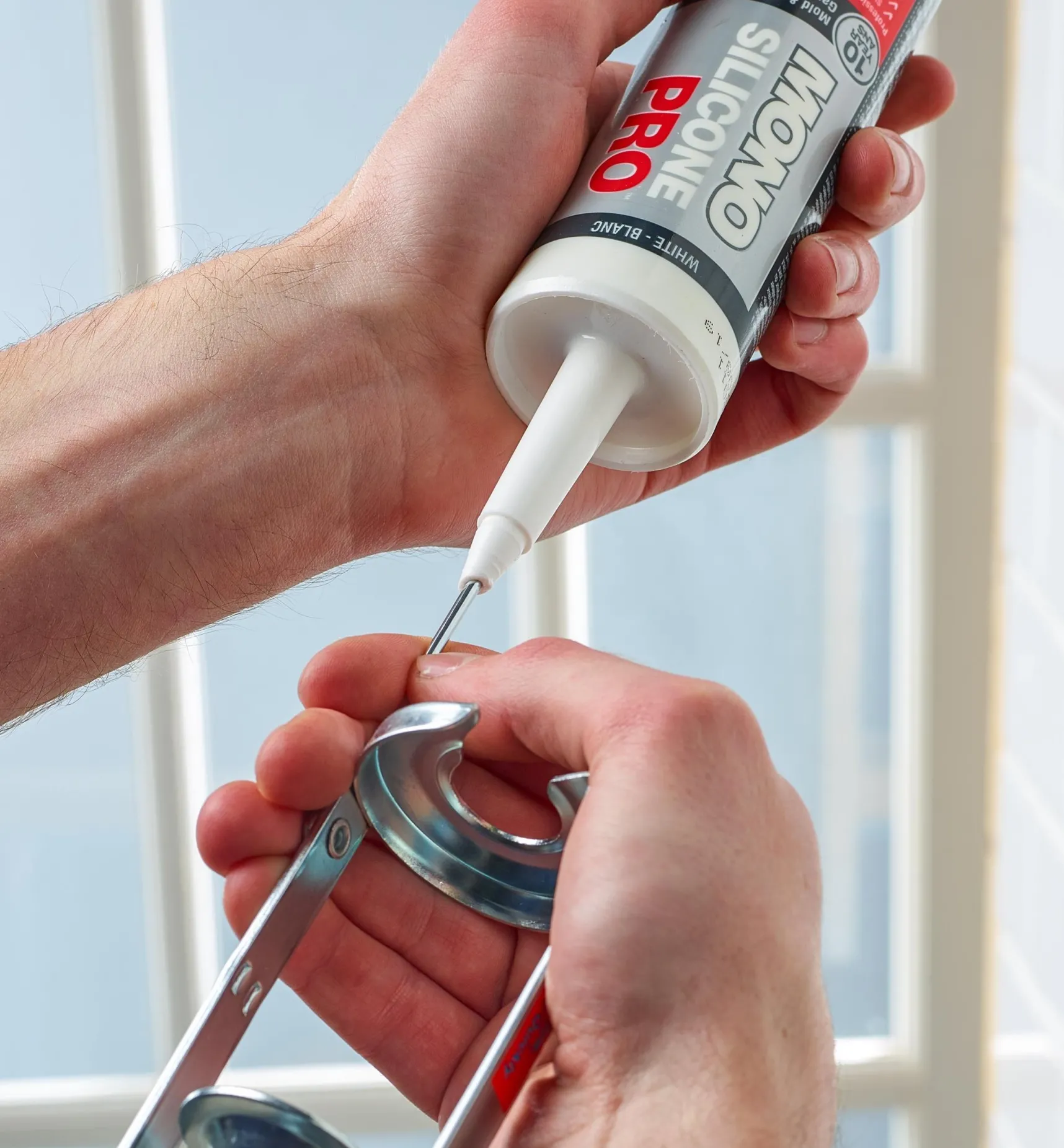 Online Dripless Caulking Gun Hand Tools