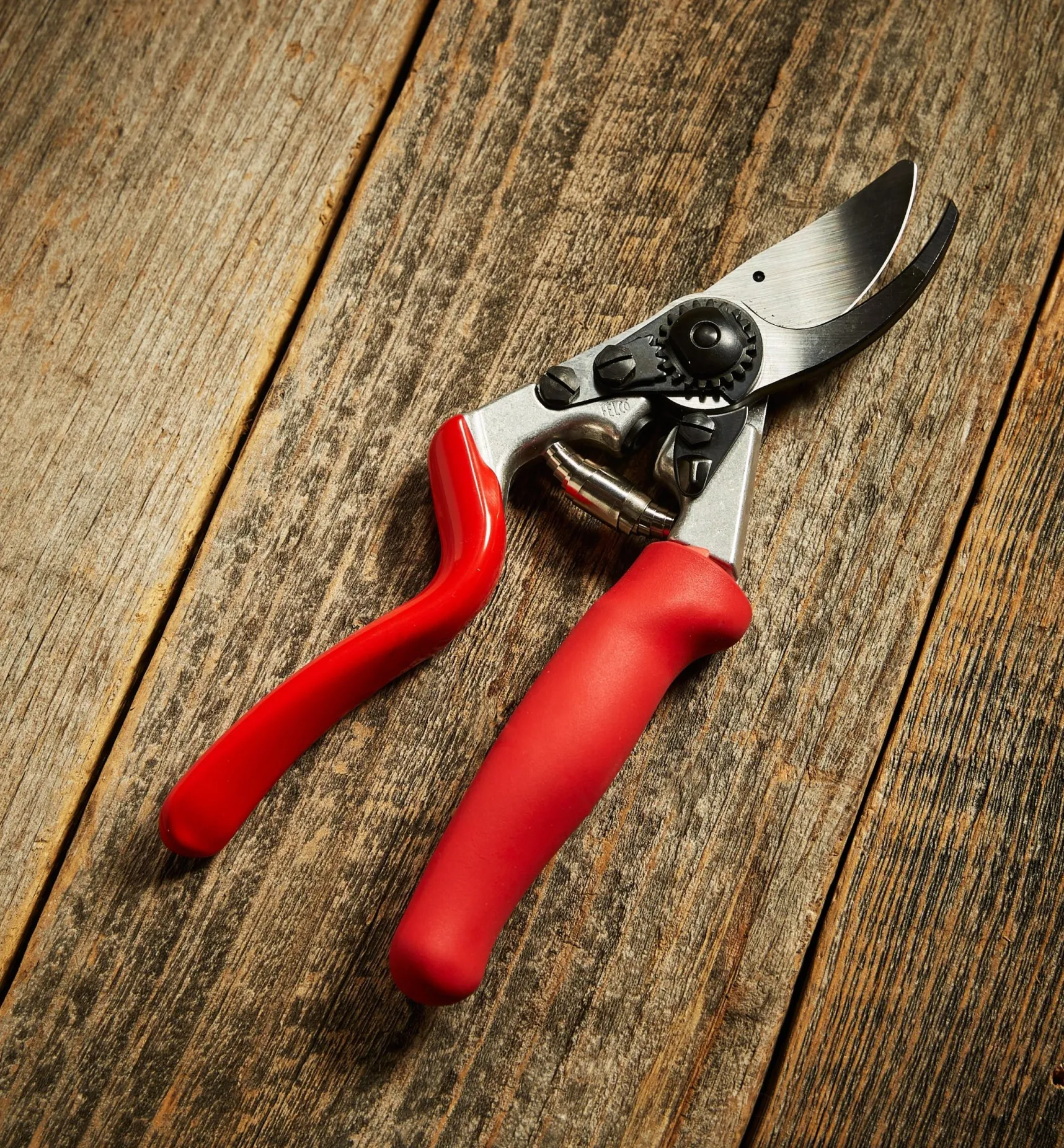 Clearance Felco #10 Left-Hand Pruner Pruners