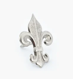 New Fleur-de-Lis Clavos (Nails) Fasteners