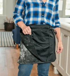 New Four-Sided Apron Linens
