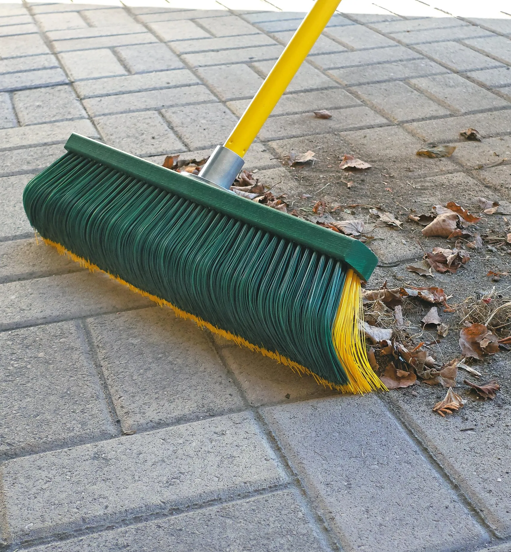 Hot Fusselschreck Brooms Home Maintenance