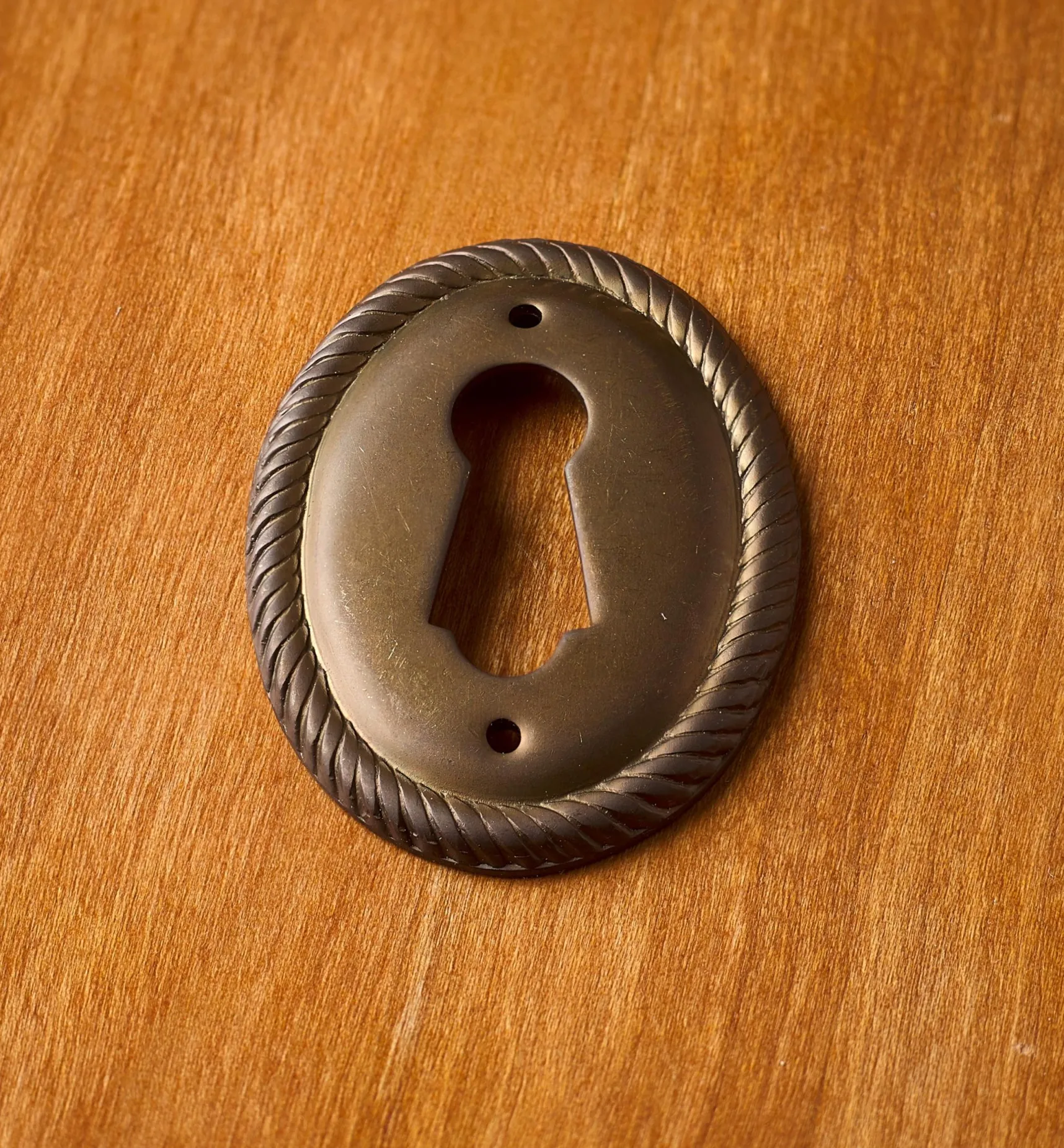 New Horton Raised Rope Escutcheon Escutcheons