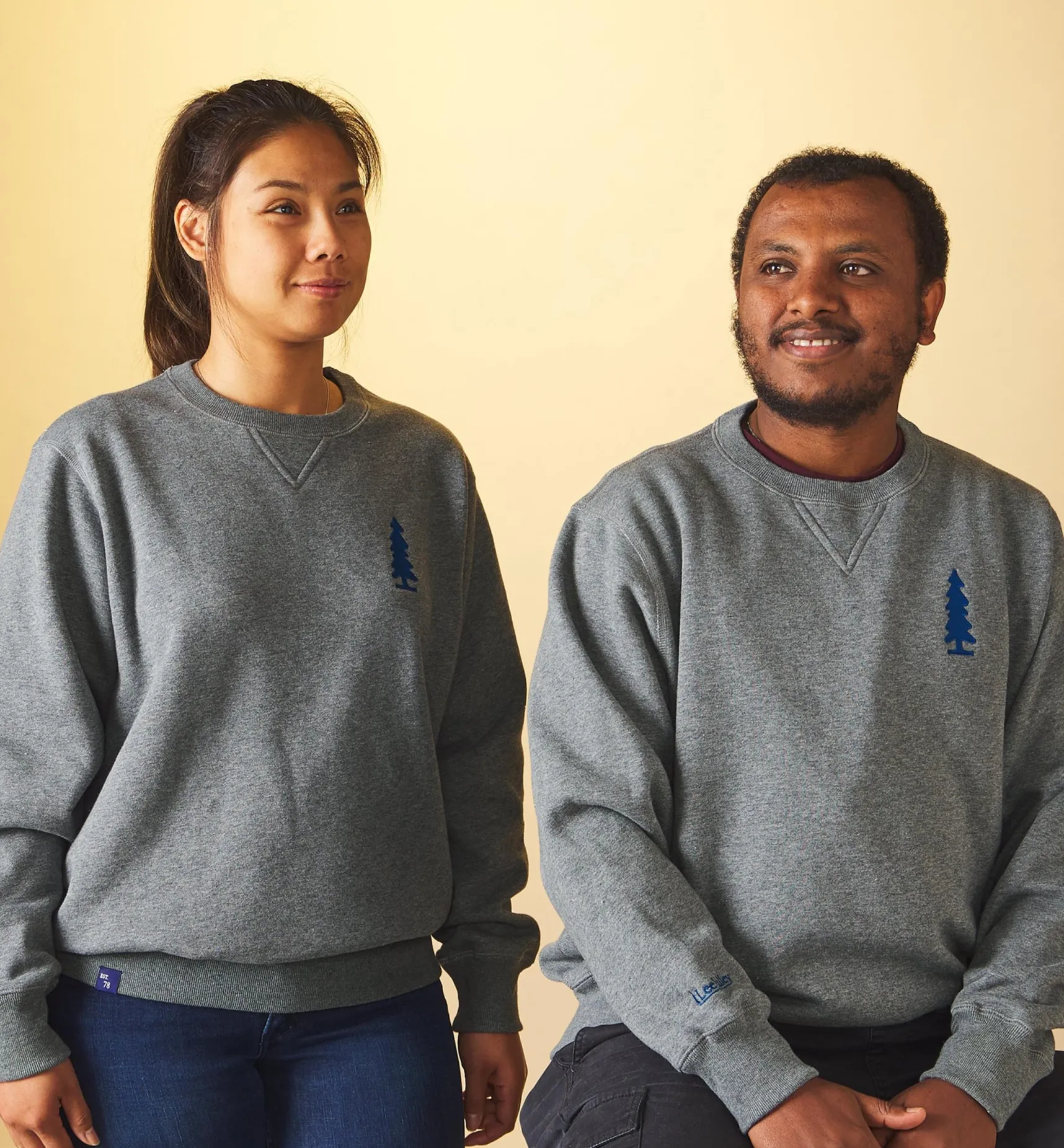 New Crewneck Sweatshirt Clothing