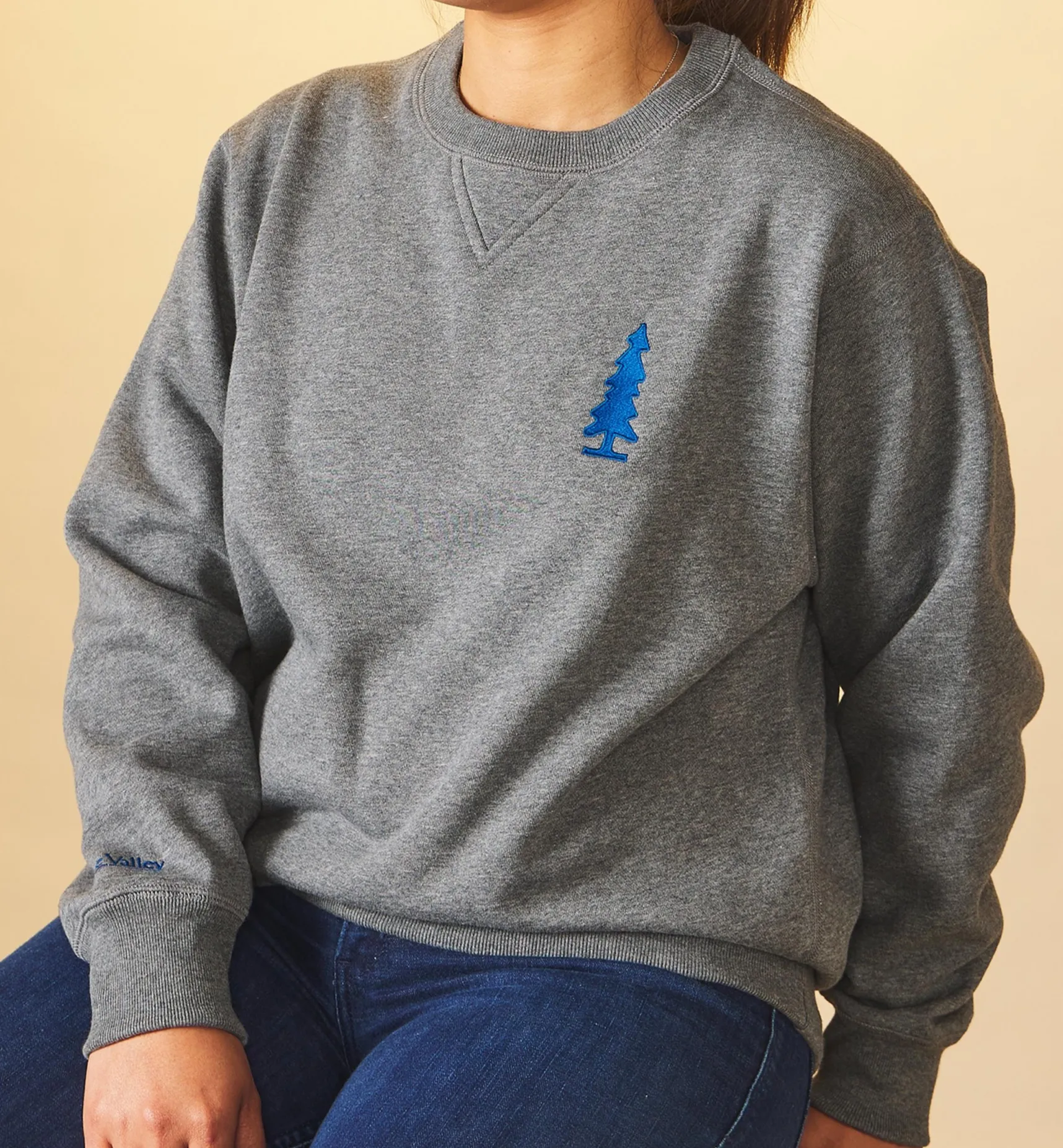New Crewneck Sweatshirt Clothing
