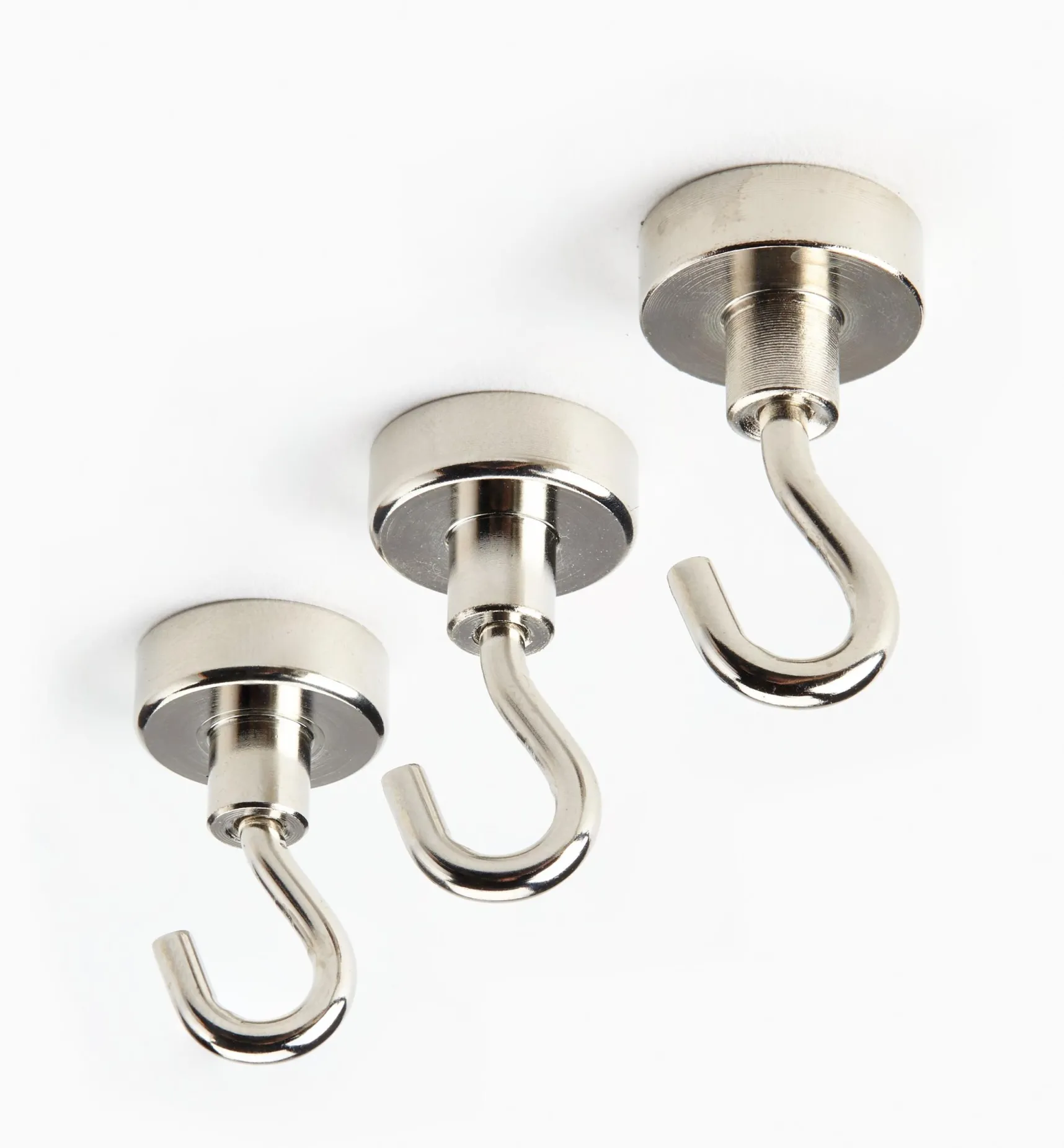 Outlet Magnet-Mounted Hooks Magnets|Magnets