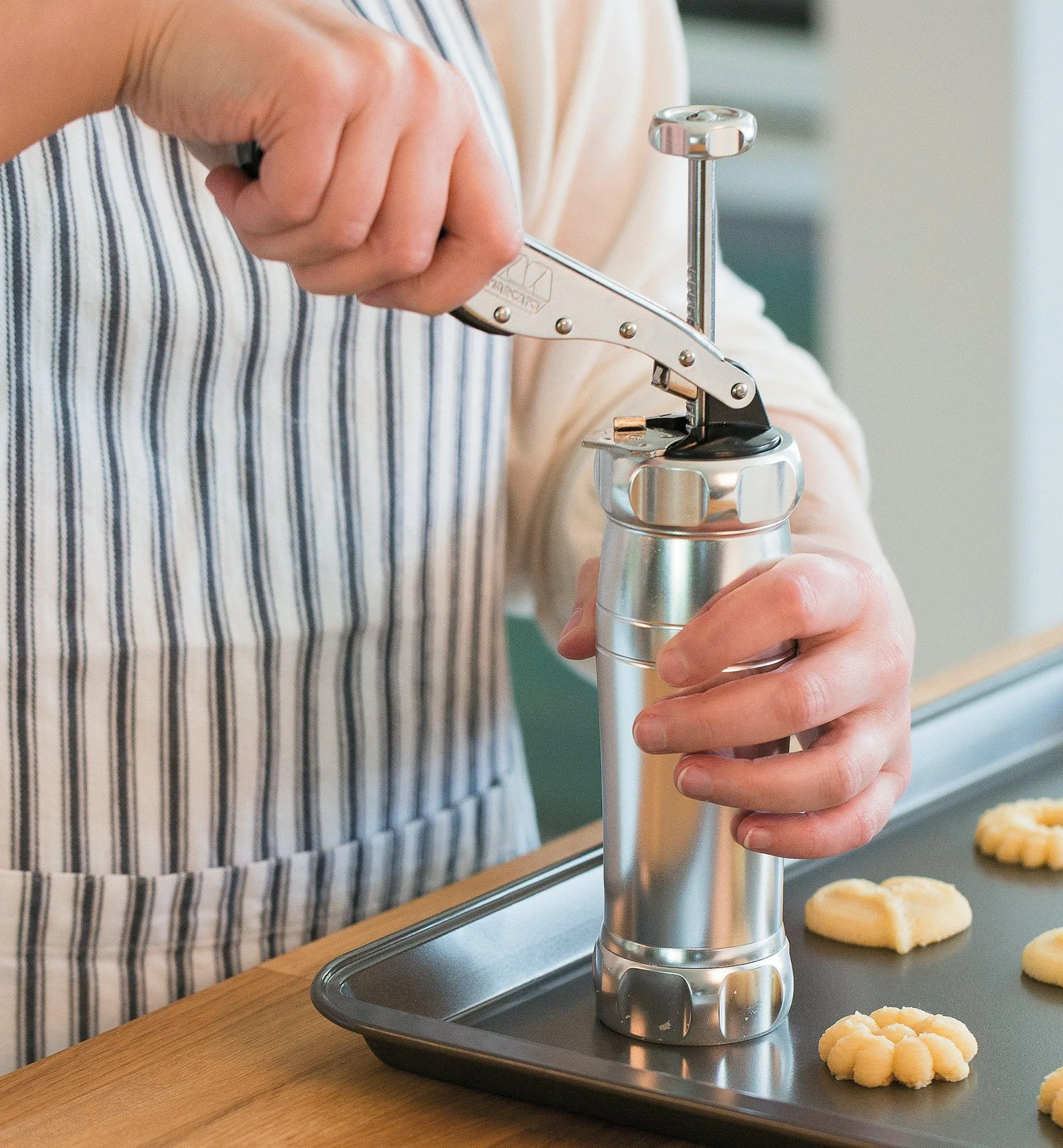 Discount Marcato Cookie Press Bakeware