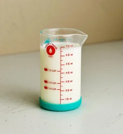 Outlet Measuring Glasses Measurement