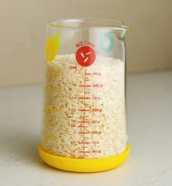 Outlet Measuring Glasses Measurement