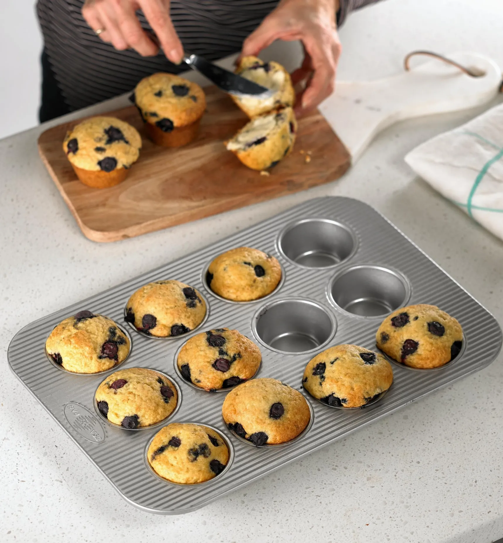 Clearance Muffin Pan Bakeware