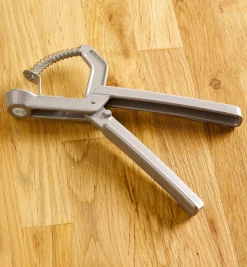Olive & Cherry Pitter Kitchen Tools