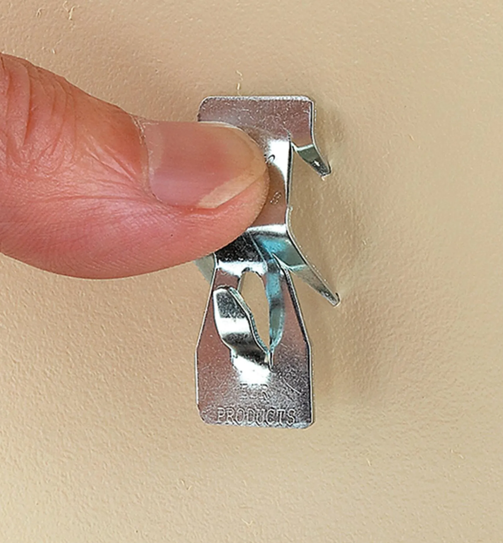 Best Push & Hang Hangers Picture Hanging