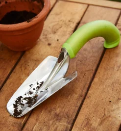Clearance Radius Ergonomic Hand Trowel Trowels