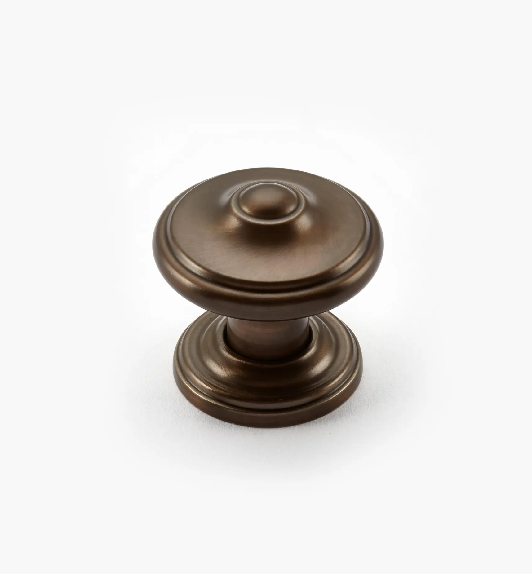 Online Revitalize Peaked Round Knob Knobs