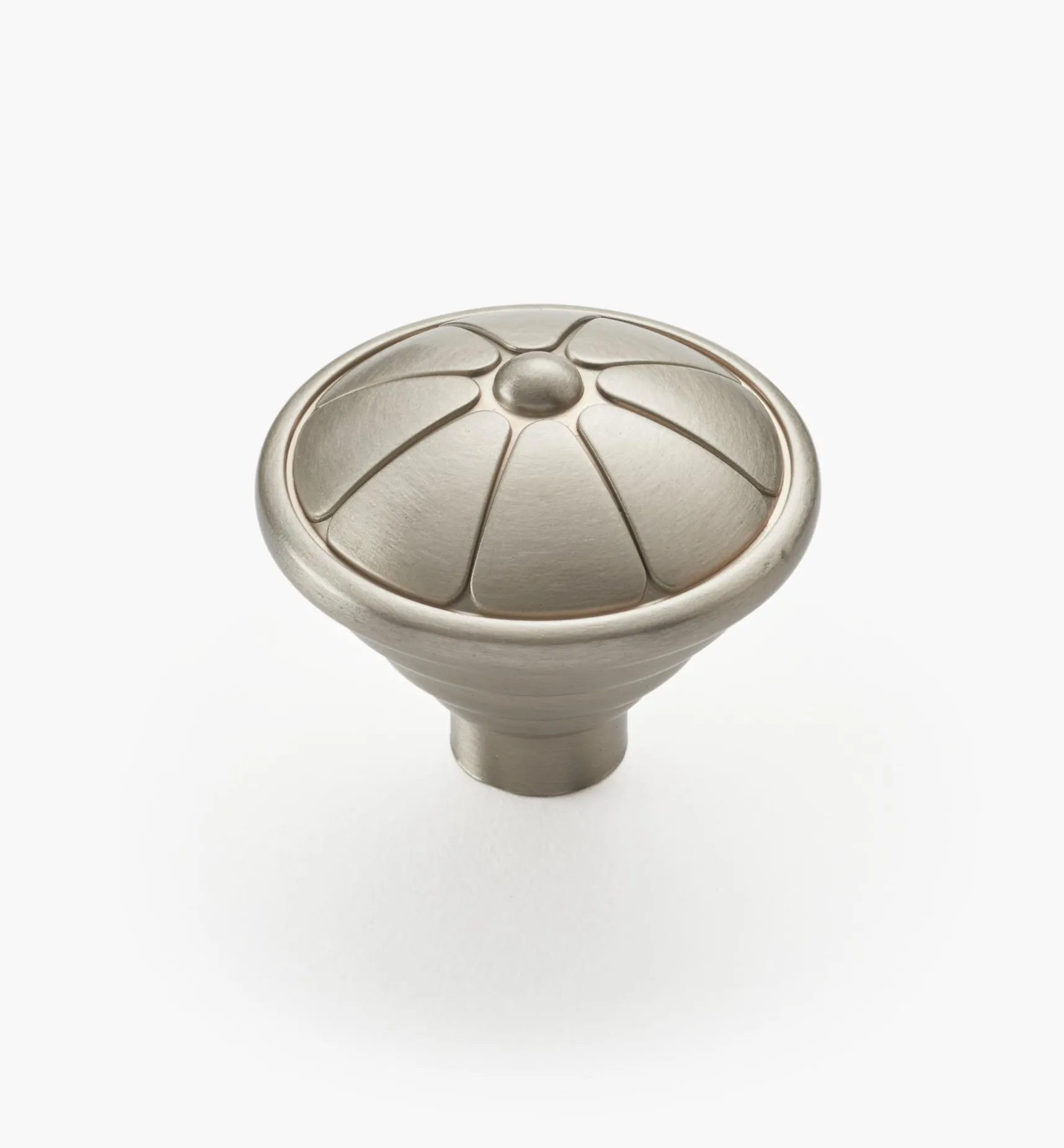 Sectioned Knobs Knobs