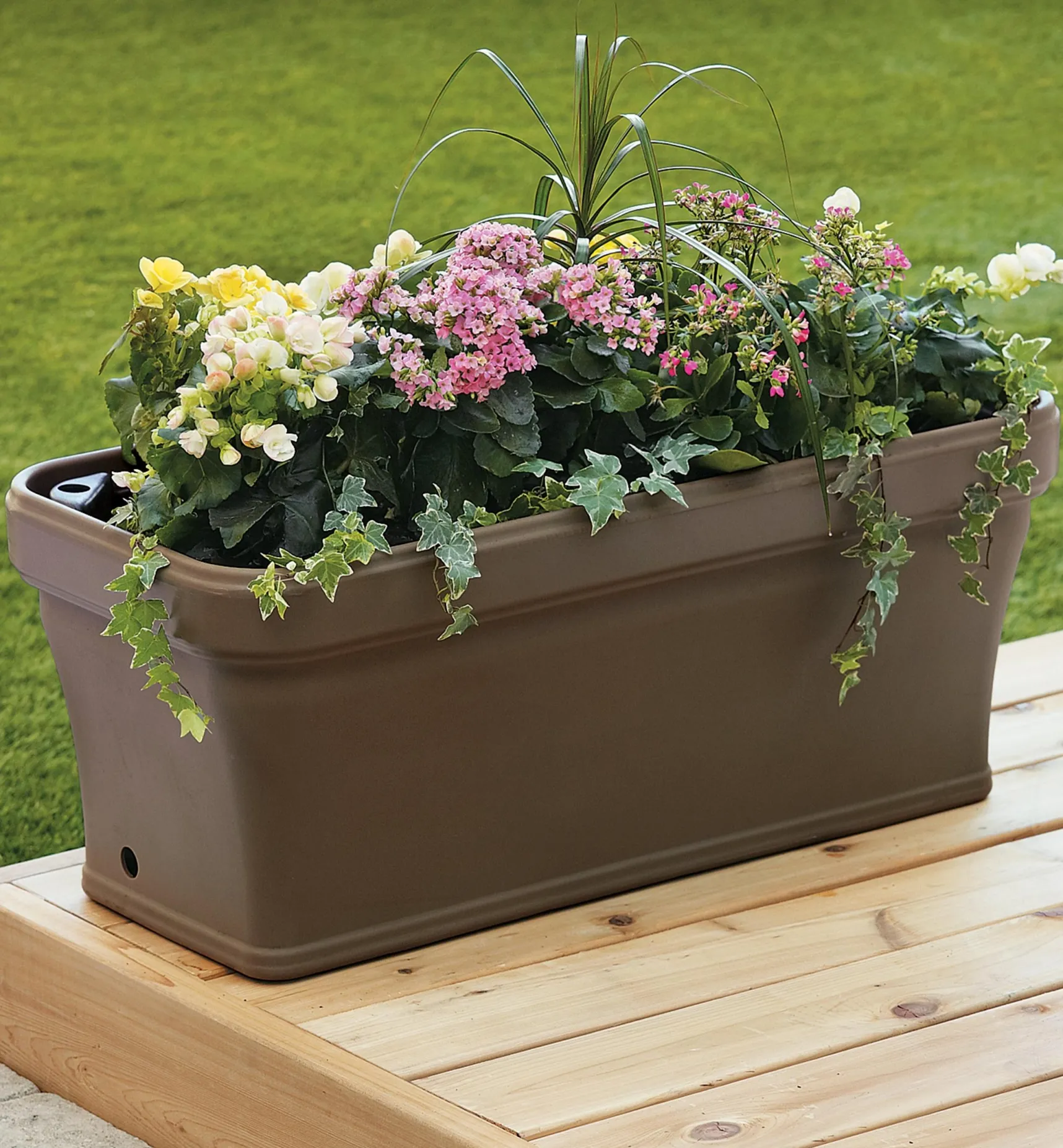 New Self-Watering Planter Container Gardening