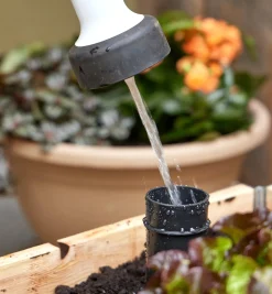 New Self-Watering Raised-Bed Hardware Container Gardening