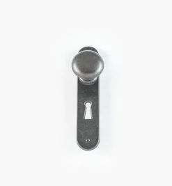 Outlet Simple Plate Escutcheon Pull Handles