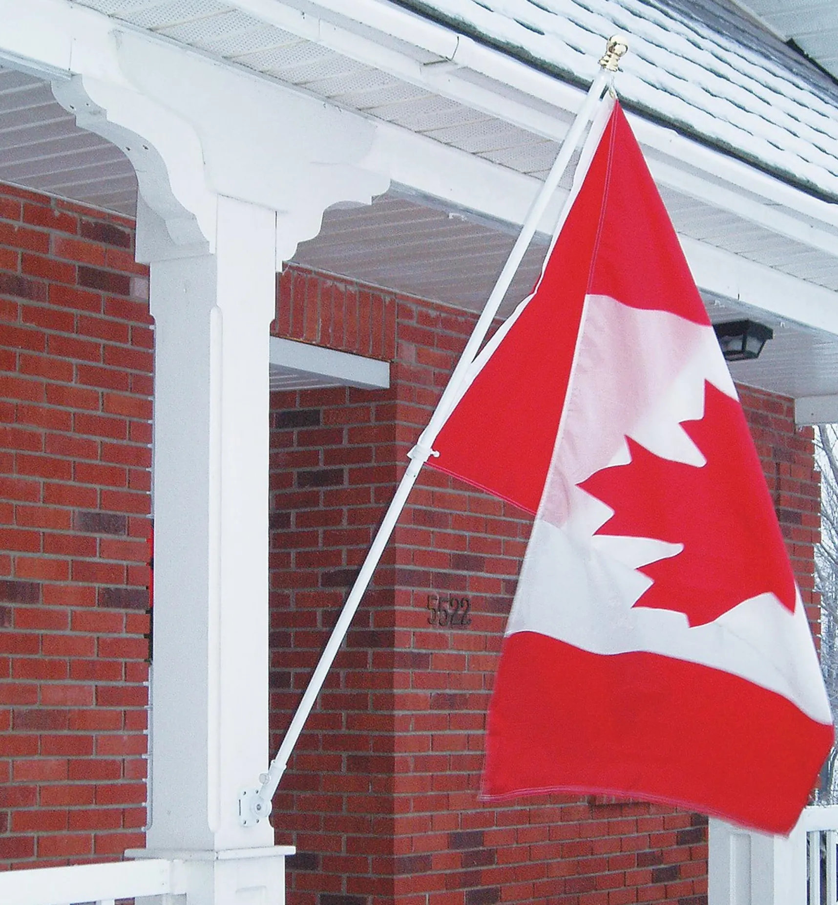 Online Spinning Flagpole & Adjustable Bracket Set Outdoor Living