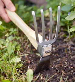 Outlet Stainless-Steel Cultivator Mattock Weeding