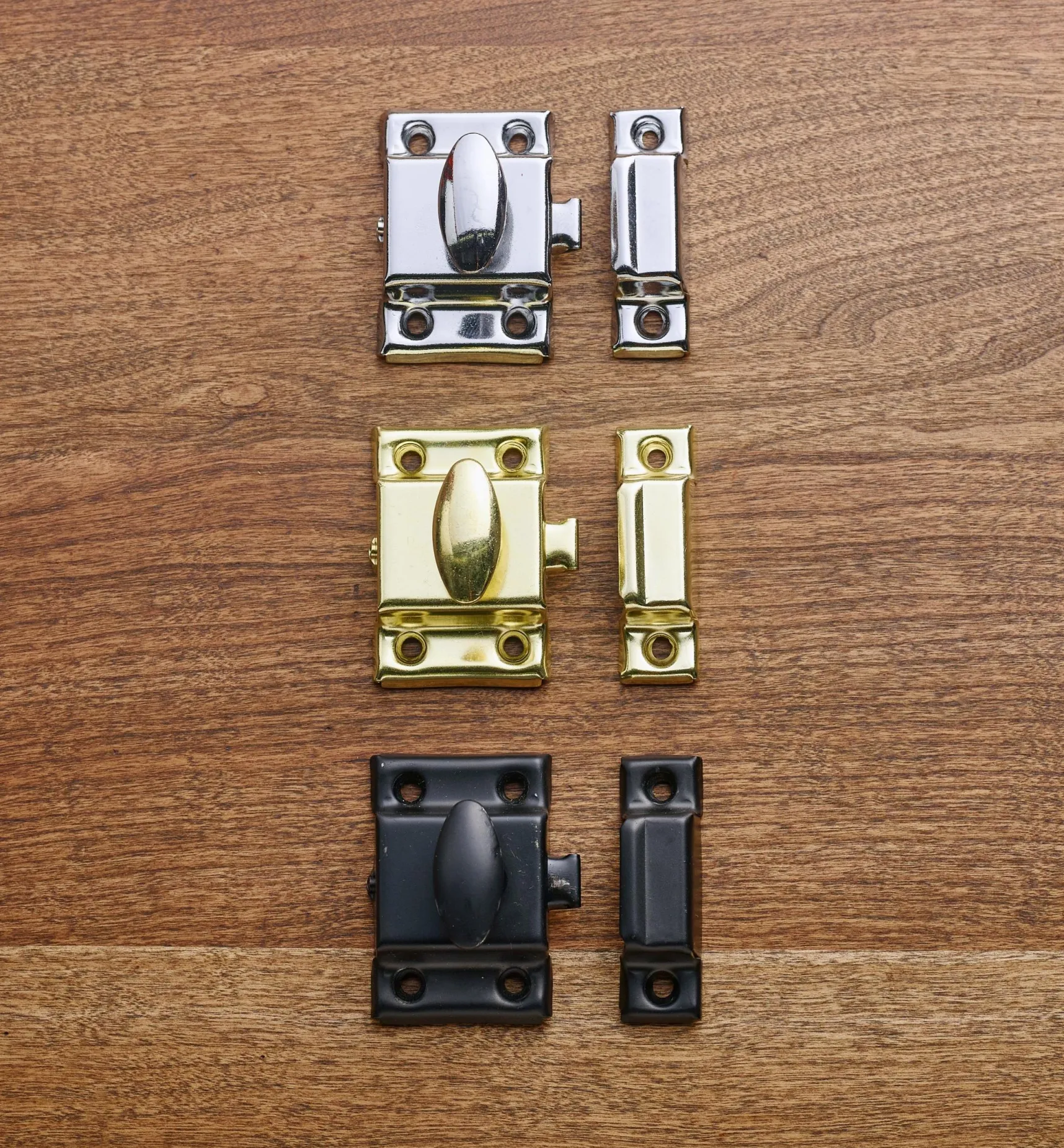 Hot Steel Utility Catches Catches