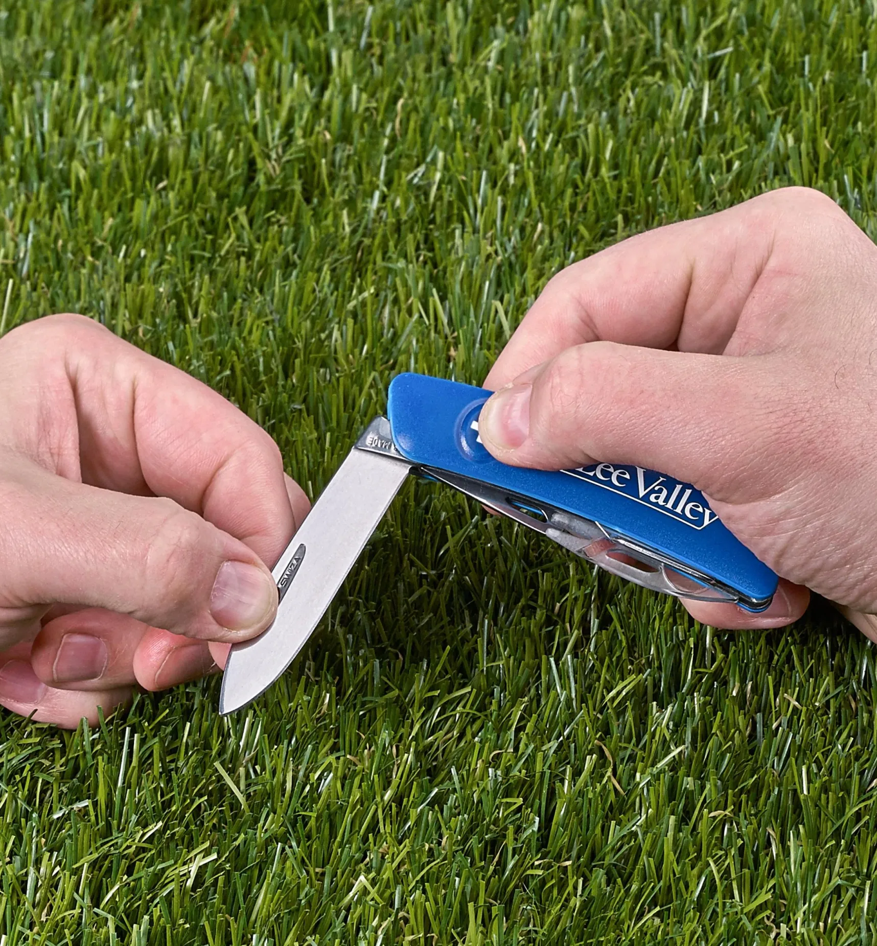 Best Swiss Multi-Tool Tick Remover Hand Tools