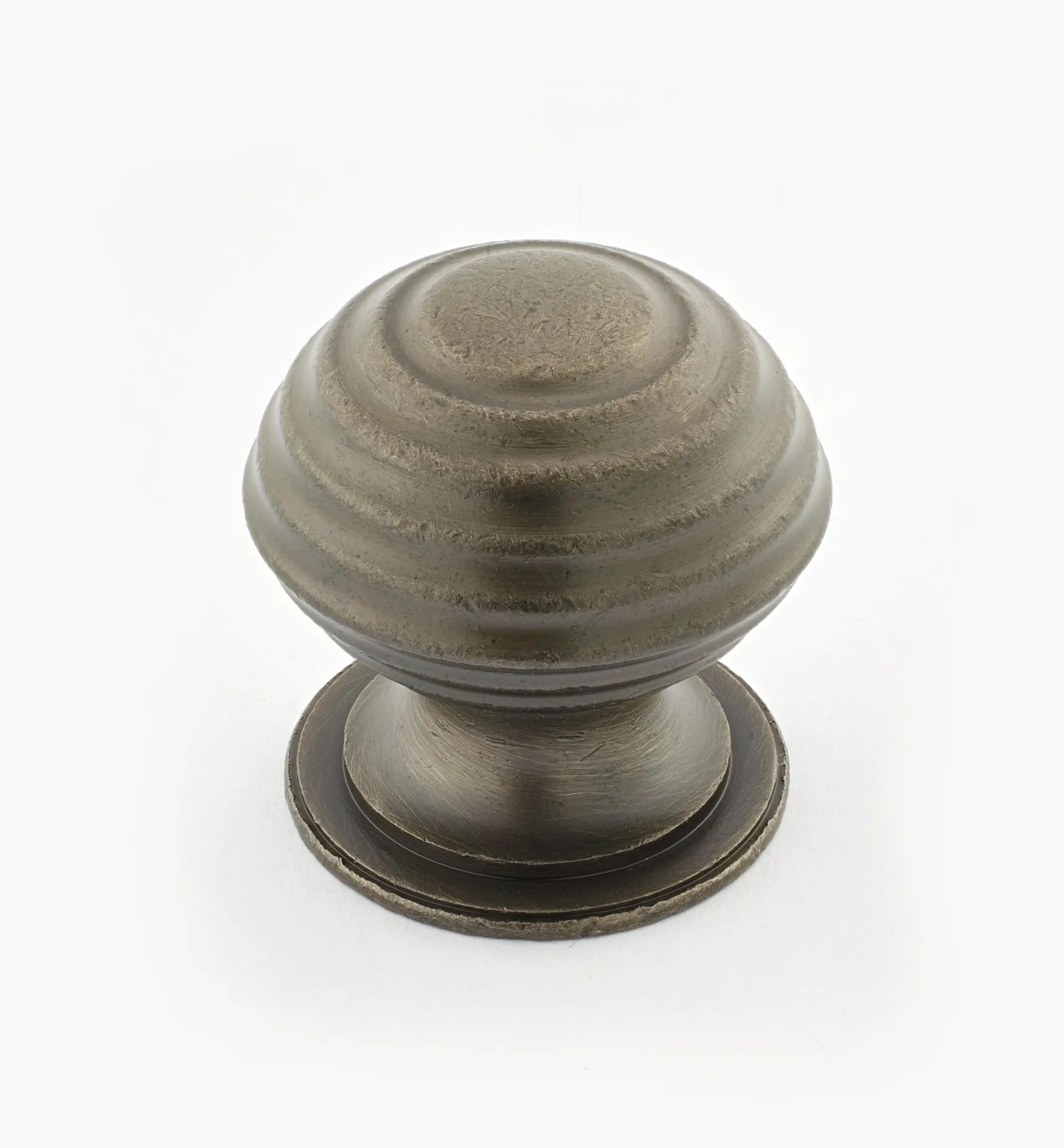 Outlet Turned Brass Ridged Knobs Knobs