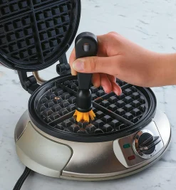 Outlet Two Kitchen Brushes Cleaning