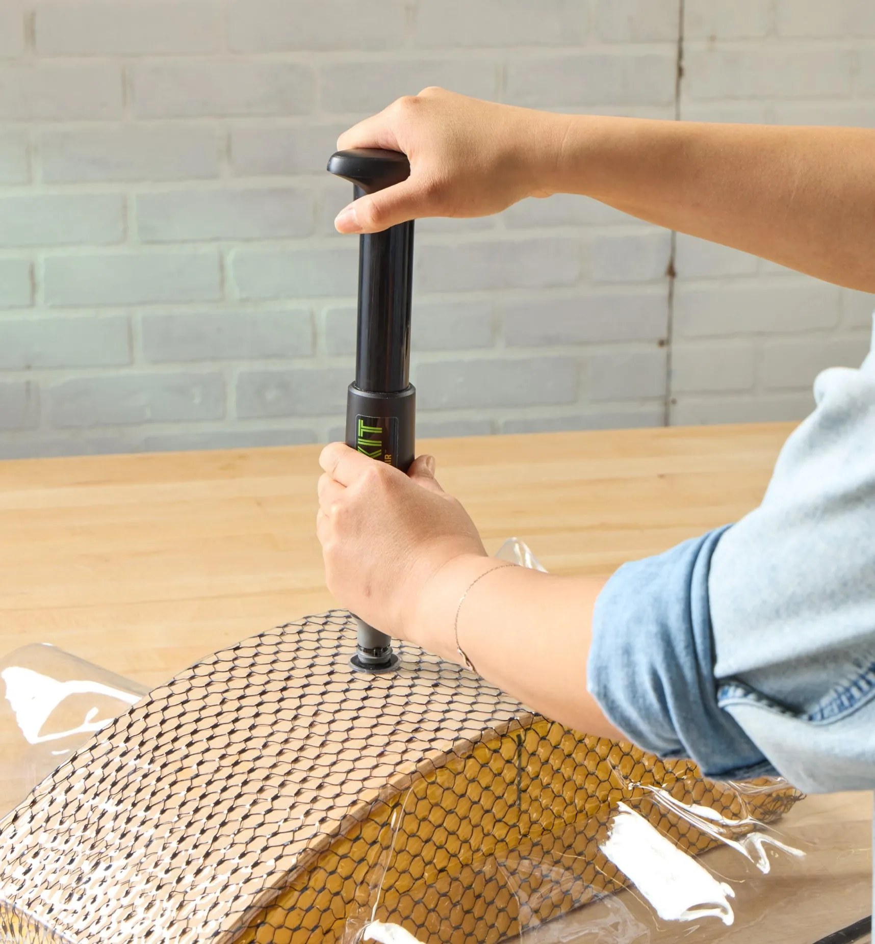 Outlet Vacuum Presses Hand Tools