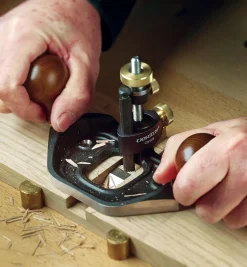 Best Veritas Large Router Plane, Box & Metric Blades Set Routing