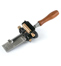 New Veritas Mk.II Narrow-Blade Honing Guide Sharpening
