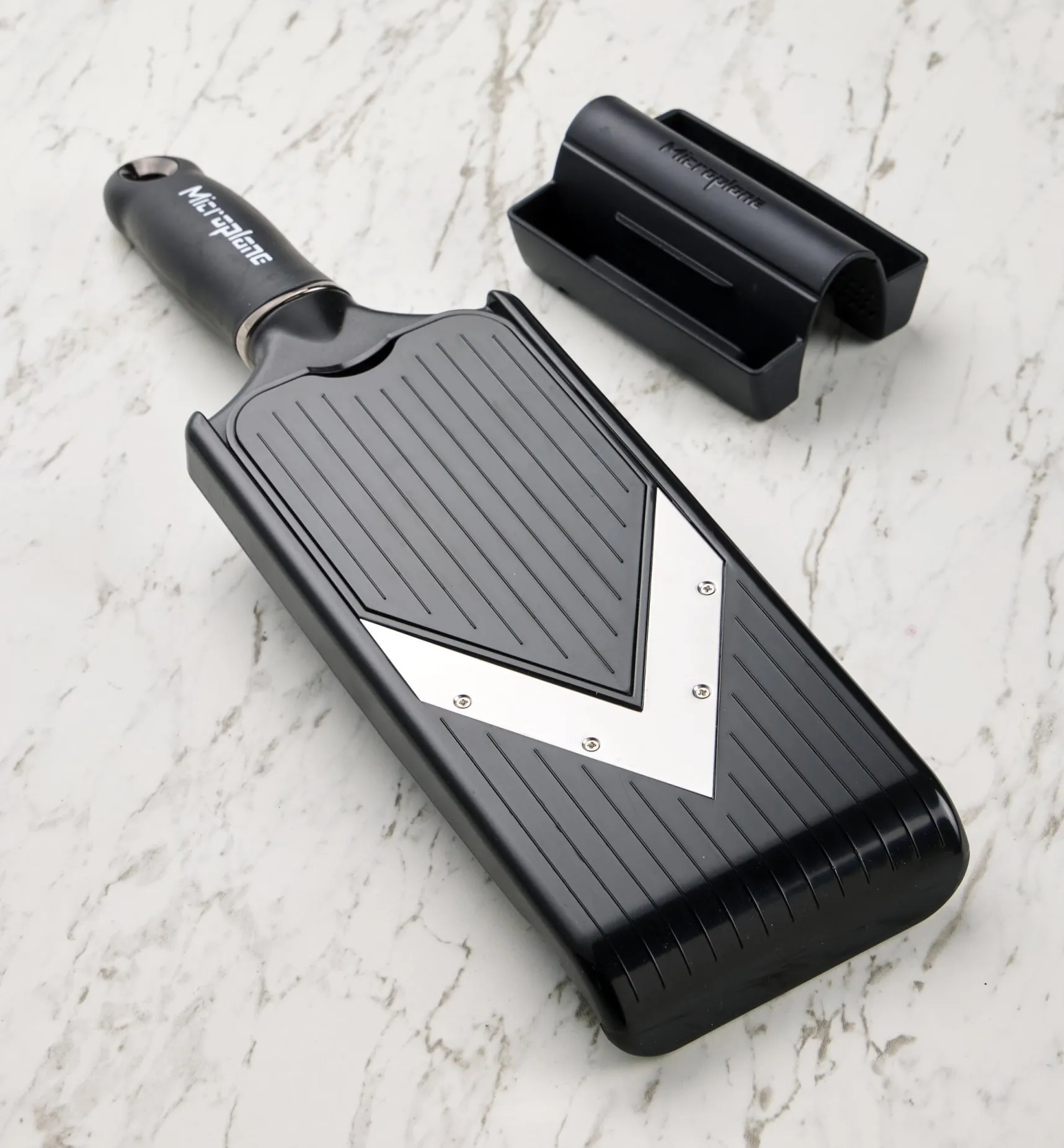 Hot V-Slicer With Julienne Blade Slicers And Mandolines
