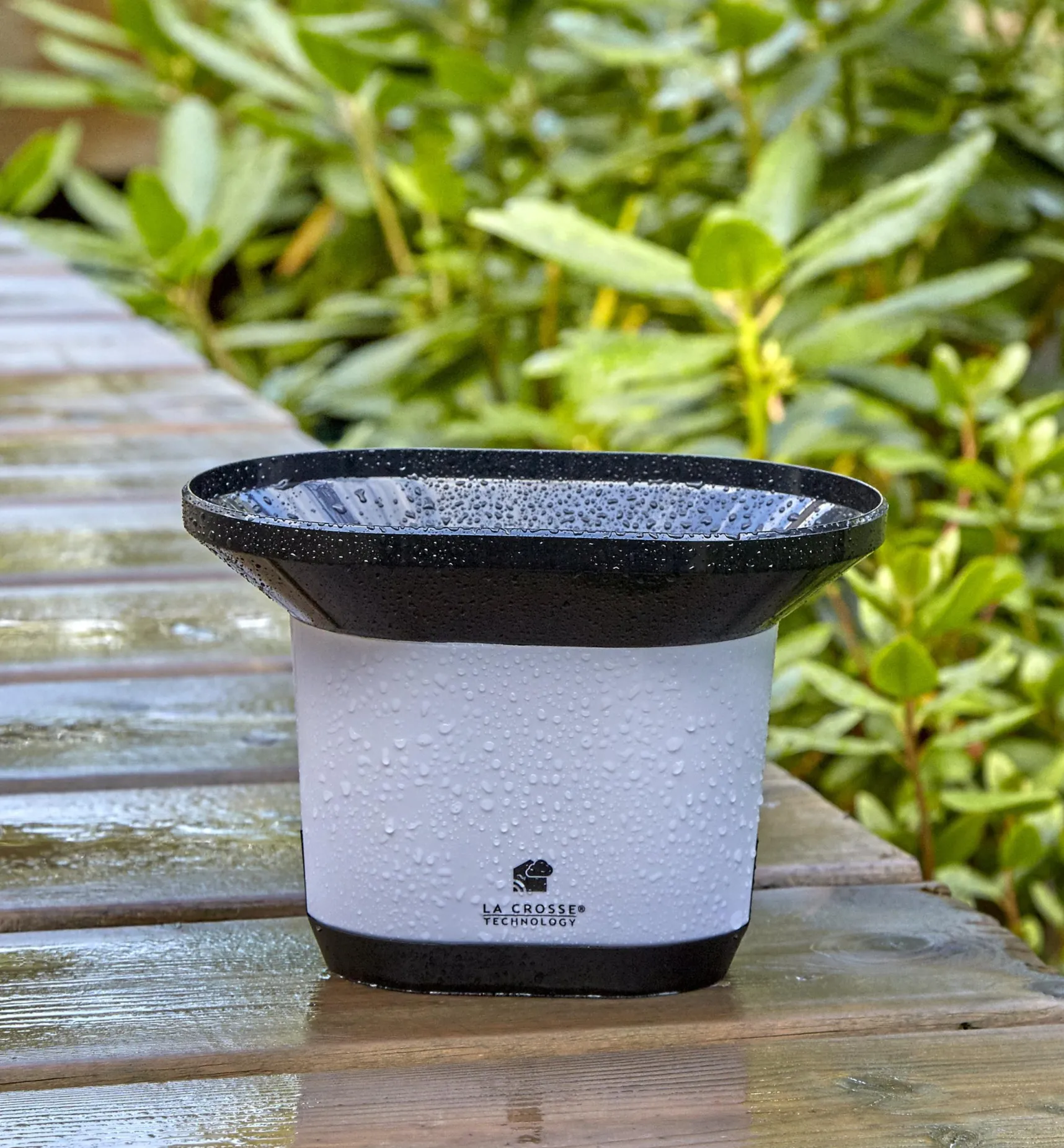 Outlet Wi-Fi Weather Station With Wind And Rain Weather Measurement