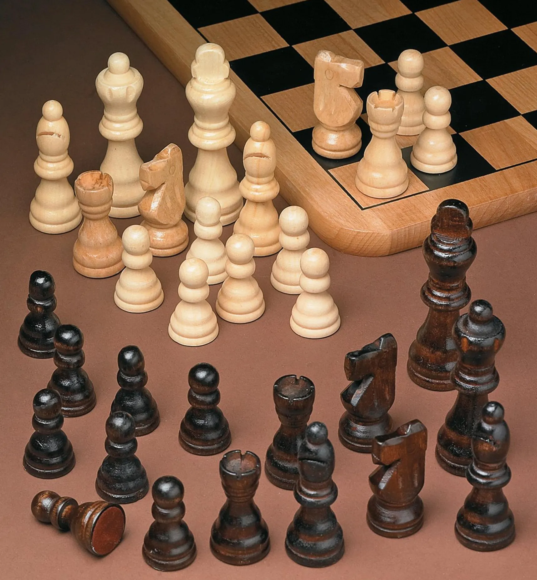 Wooden Chess Pieces Toys & Games