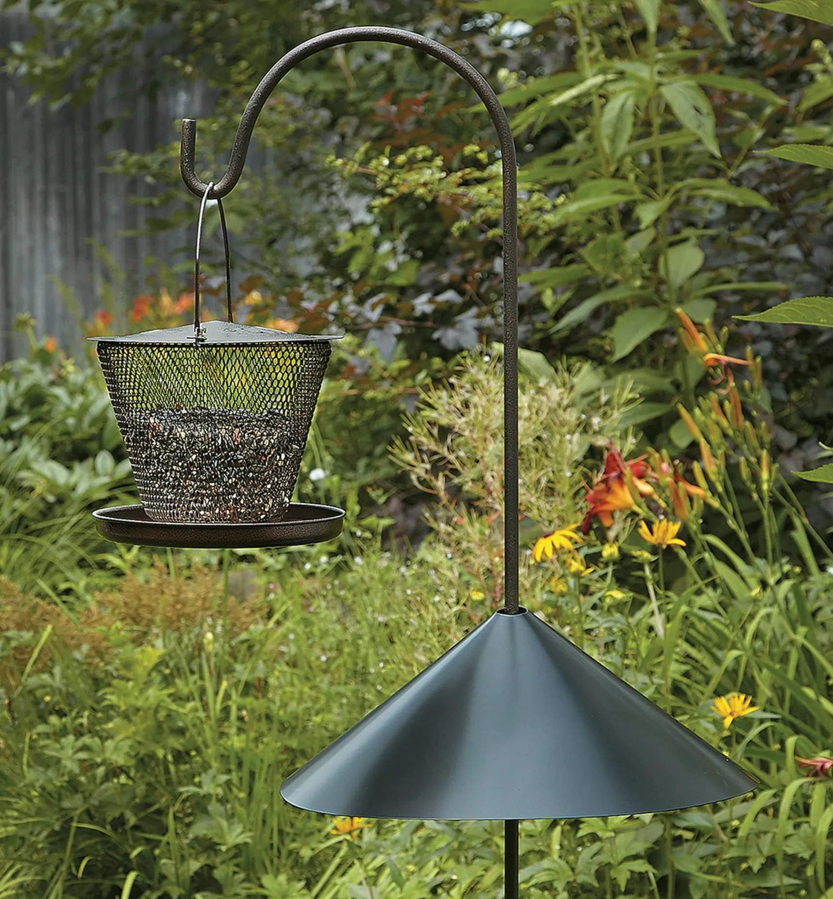 Wrap-Around Squirrel Baffle Pest Control