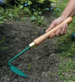 New Yankee Weeder Weeding